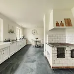 Prywatna Wies * Mierki